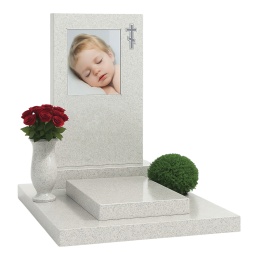 ПАМЯТНИК Д82