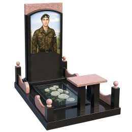 ПАМЯТНИК ВОЕННОМУ Н107