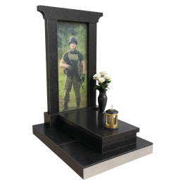 ПАМЯТНИК ВОЕННОМУ Н21